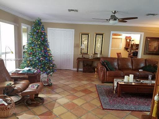 Lake Placid 35-23 B - Residential