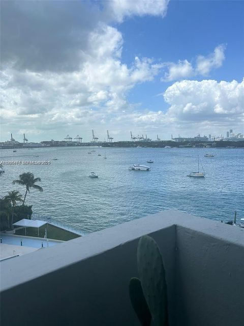 1200 West Ave 728 Miami Beach FL 33139