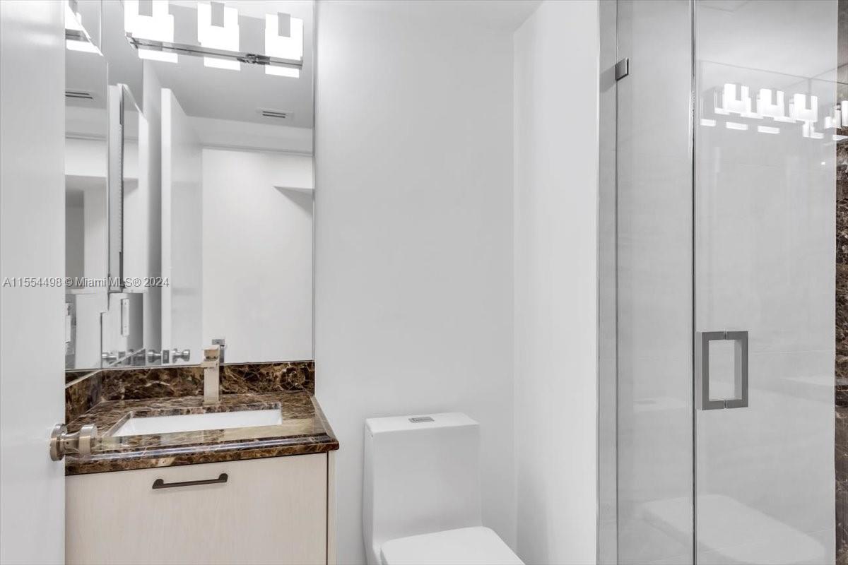 7000 ISL BLVD WILLIAMS IS - Residential