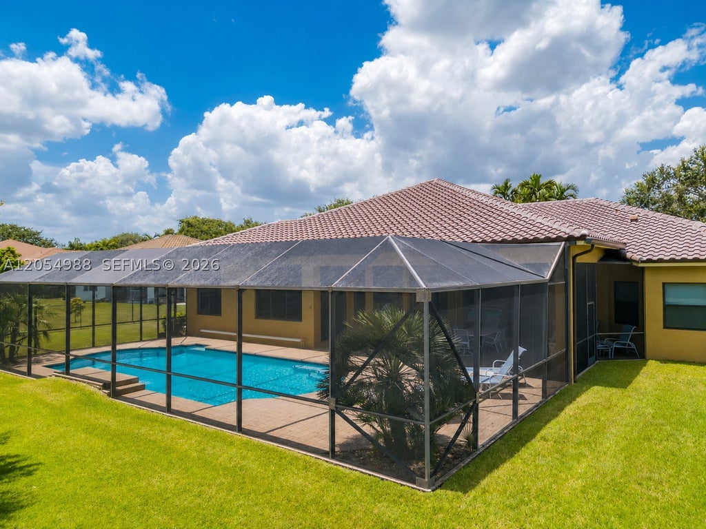 Photo of 13860 SW 40th St, Davie, FL 33330 (MLS # A12054988)