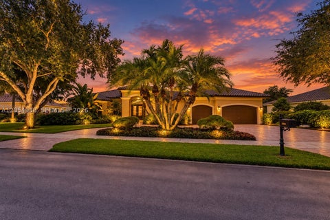 Photo of 13860 SW 40th St, Davie, FL 33330 (MLS # A12054988)