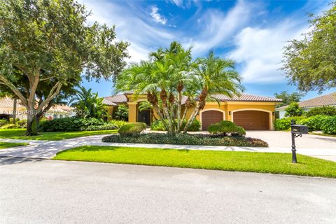 Photo of 13860 SW 40th St, Davie, FL 33330 (MLS # A12054988)