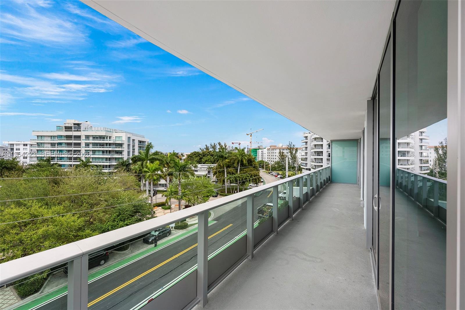 LA BAIA BAY HARBOR ISLANDS - Residential