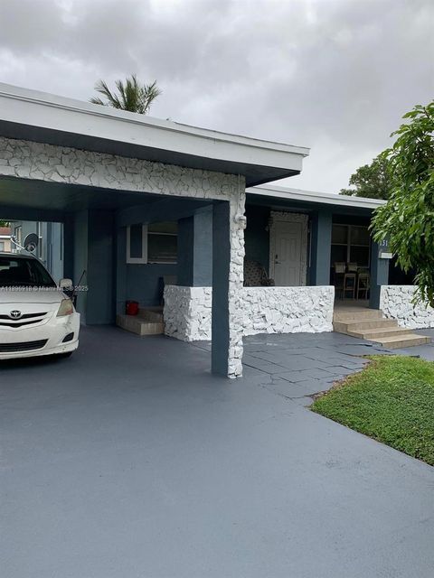 131 Carolina Ave Fort Lauderdale FL 33312