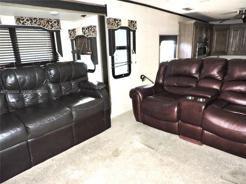 849 NW 12th St Homestead FL 33030