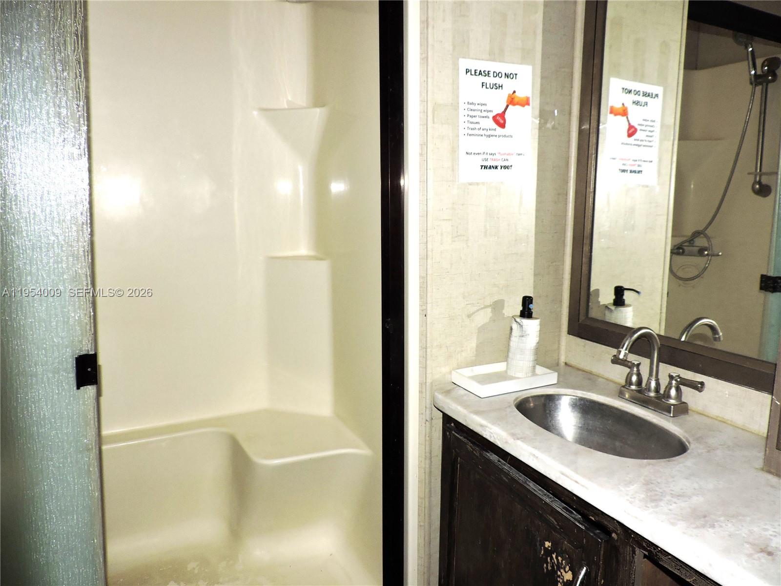 NEWPORT - Residential