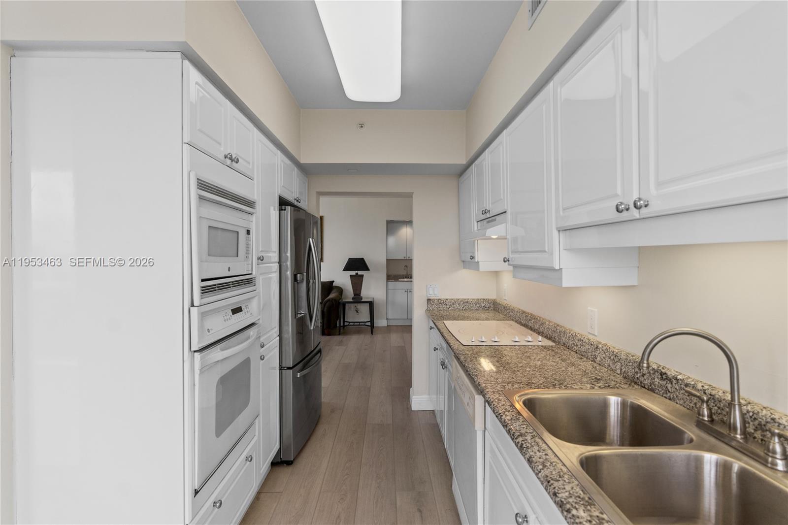 GREEN DIAMOND CONDO - Residential