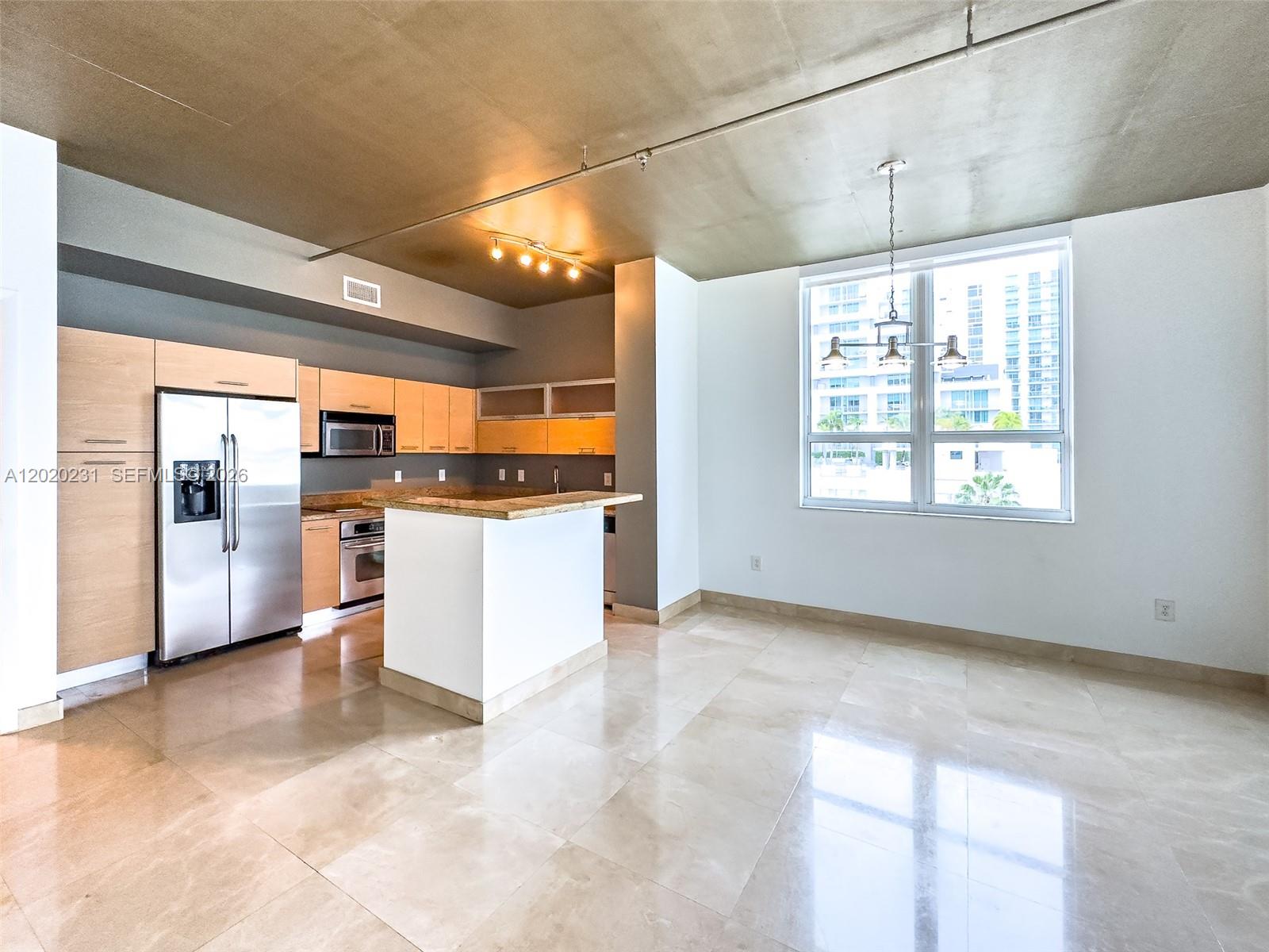 2275 Biscayne Blvd 604