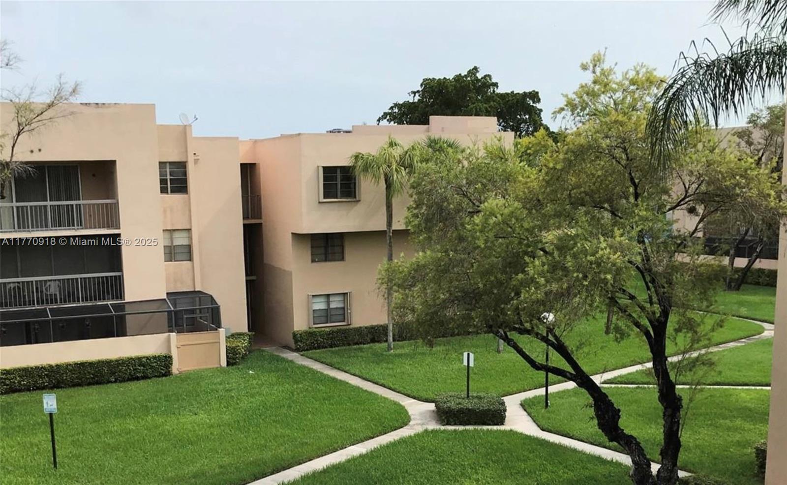 GARDENS OF KENDALL CONDO - Residential