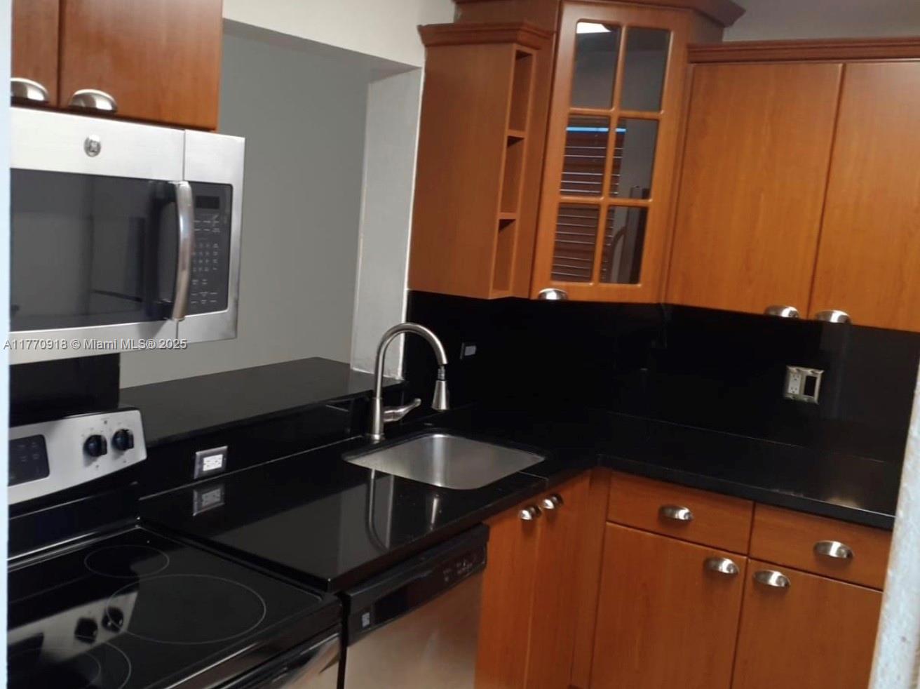 GARDENS OF KENDALL CONDO - Residential