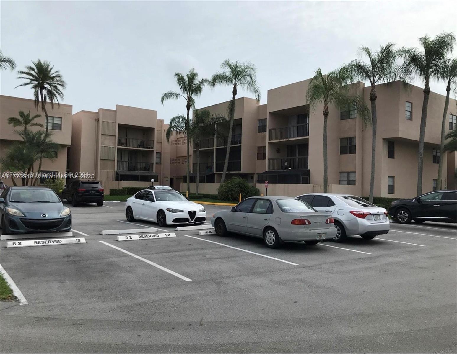 GARDENS OF KENDALL CONDO - Residential