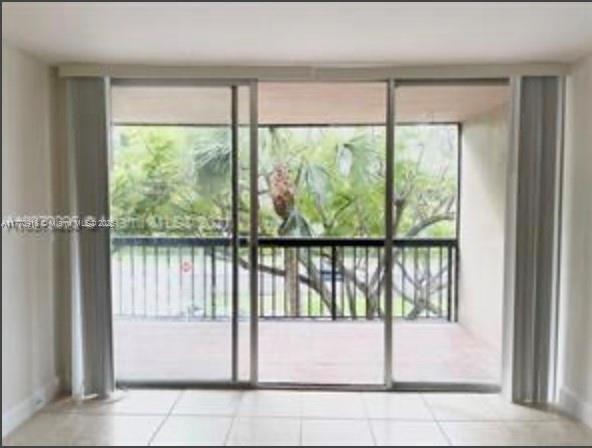 GARDENS OF KENDALL CONDO - Residential