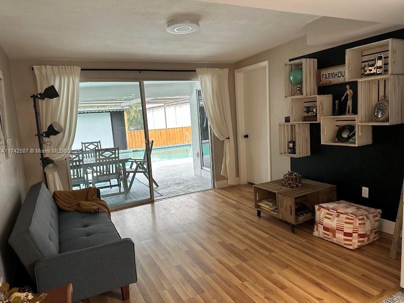 TRAIL ACRES - Residential