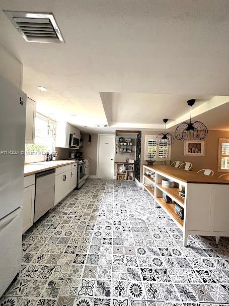 TRAIL ACRES - Residential