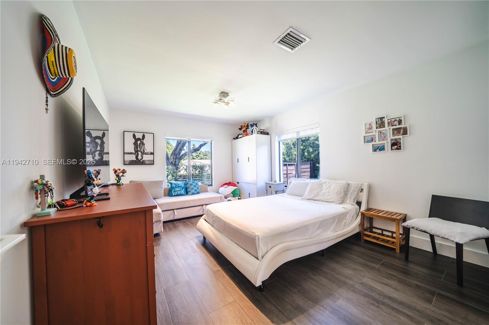 MIAMI SHORES SEC 3 - Residential