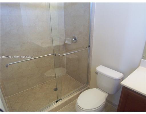 THE SHORES CONDO NO 3 - Residential Lease