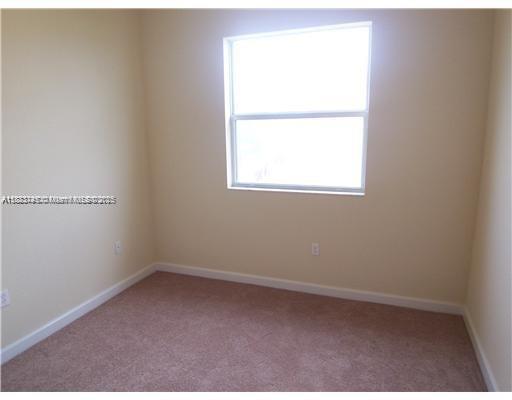 THE SHORES CONDO NO 3 - Residential Lease