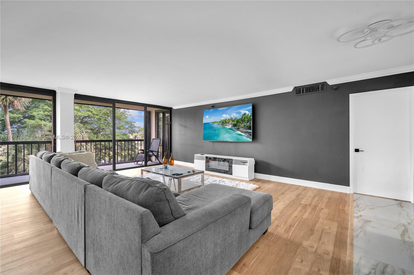 ENVOY CONDO - Residential Lease