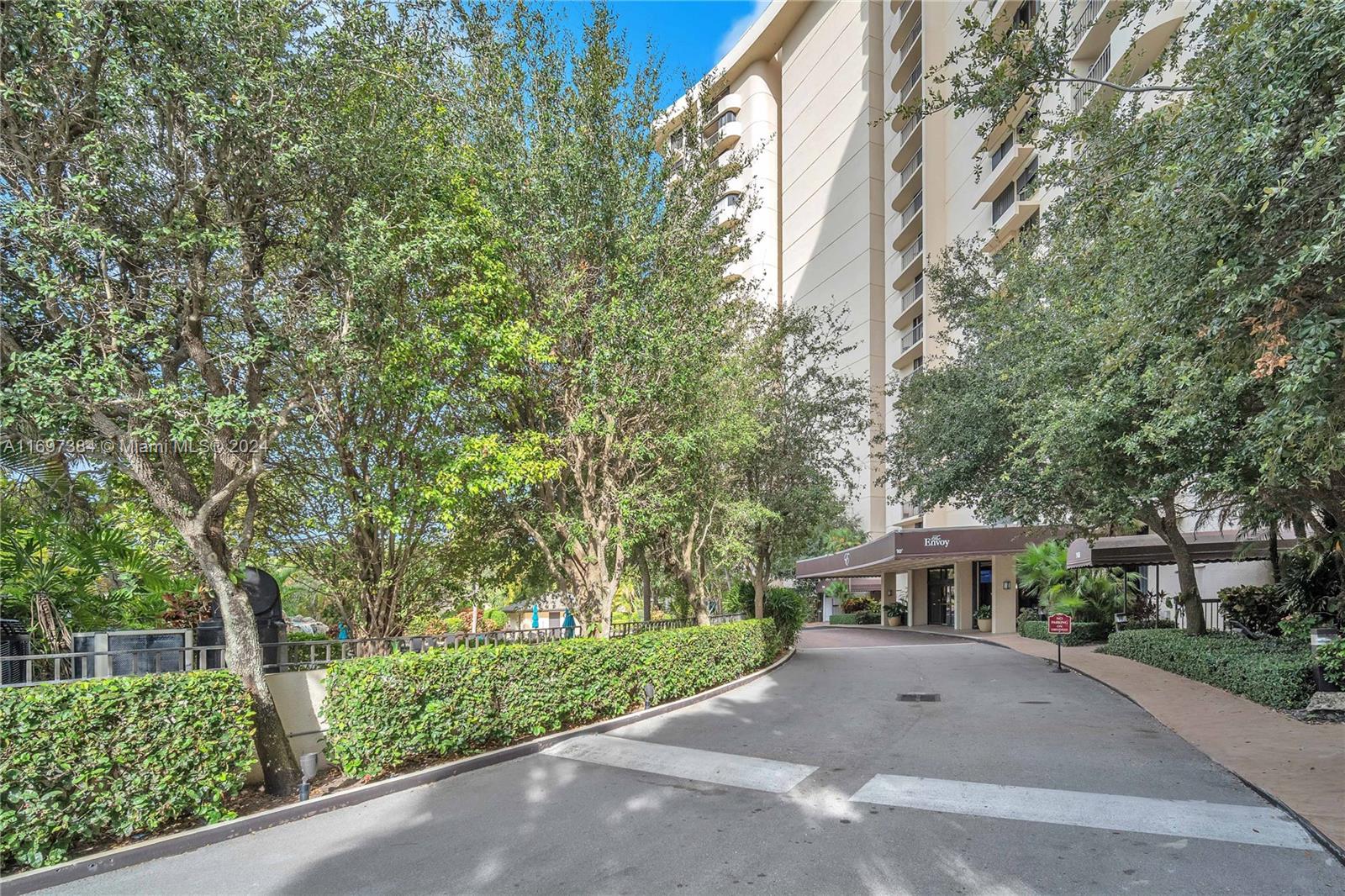 ENVOY CONDO - Residential Lease