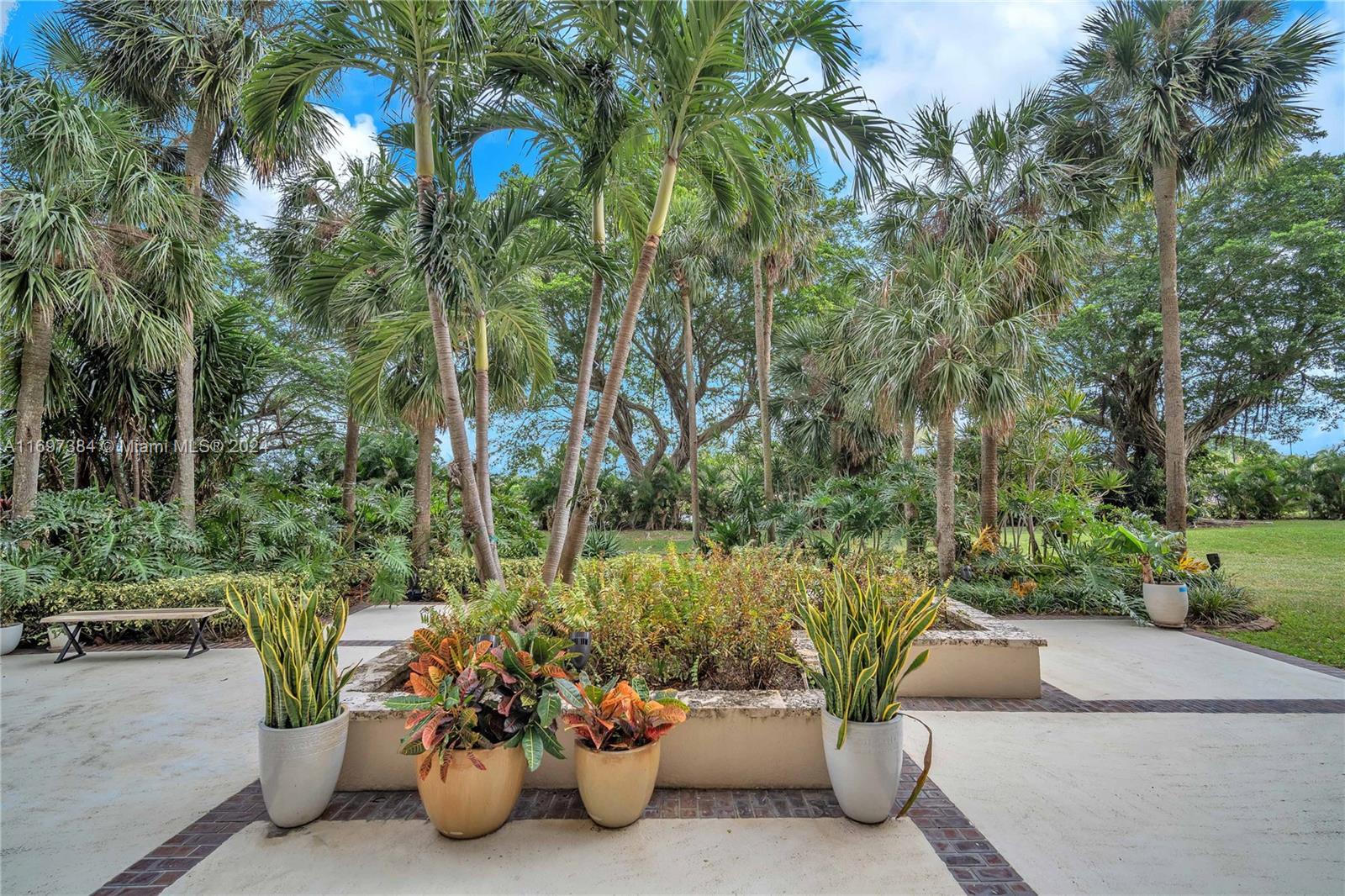 ENVOY CONDO - Residential Lease