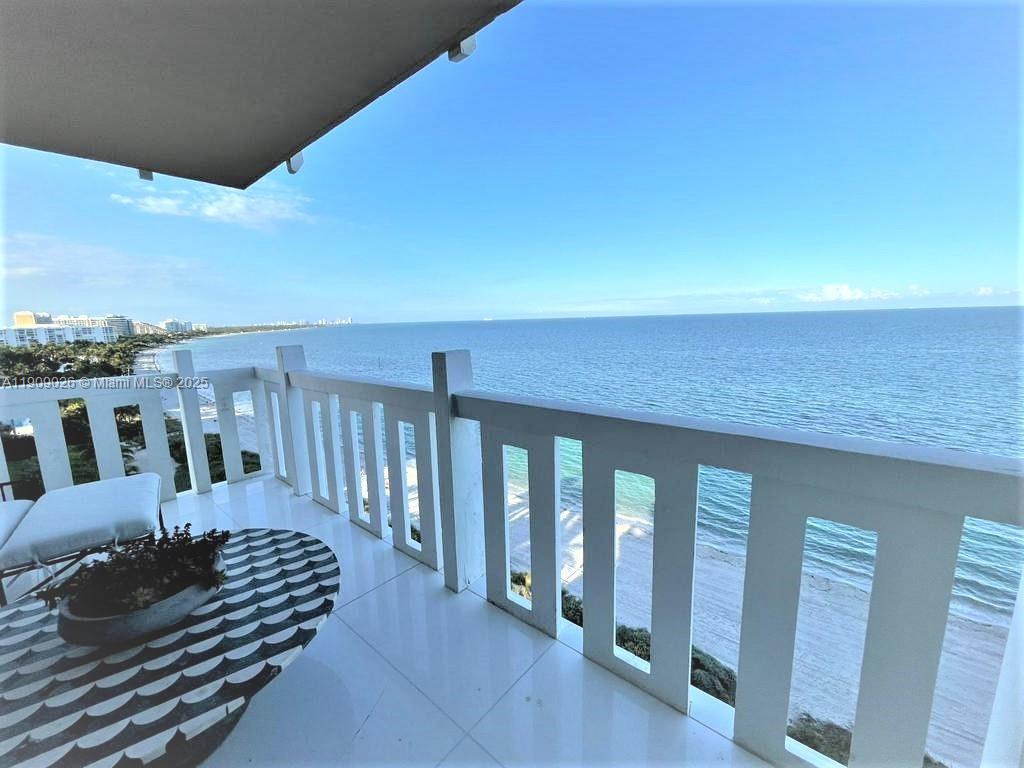 TOWERS OF KEY BISCAYNE CO - Residential Lease