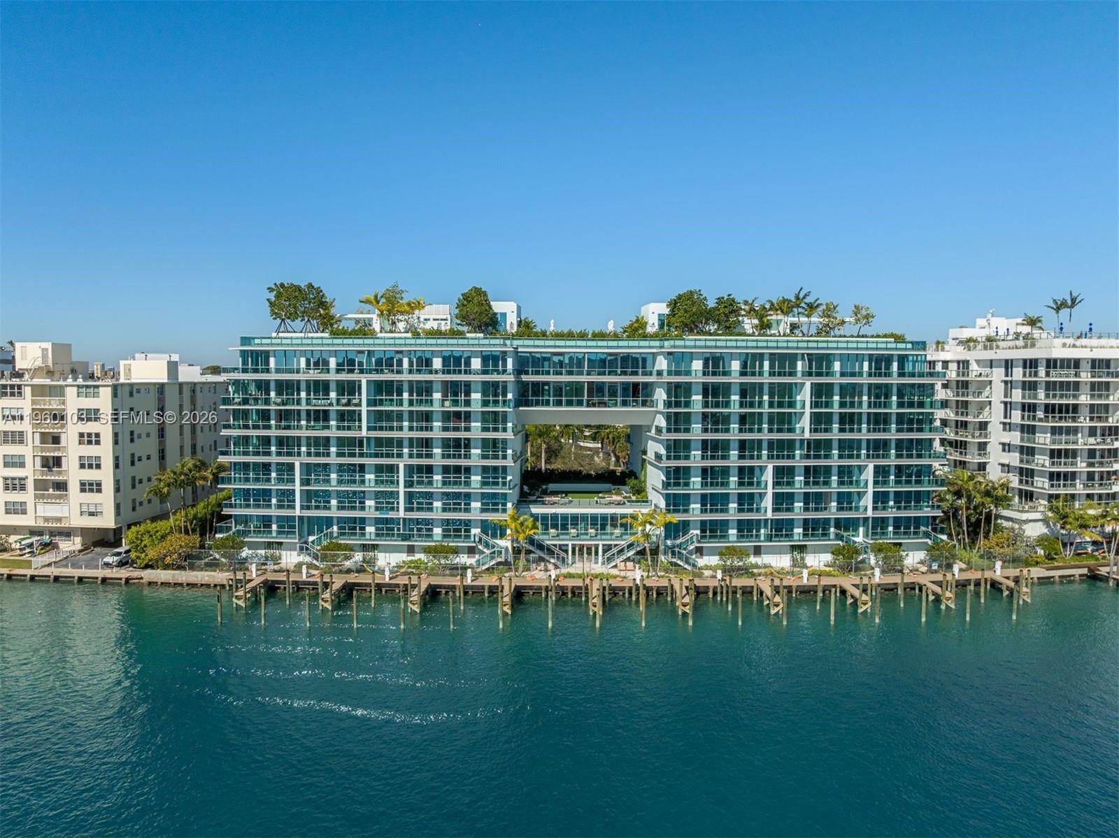 BAY HARBOR ISLAND - Residential