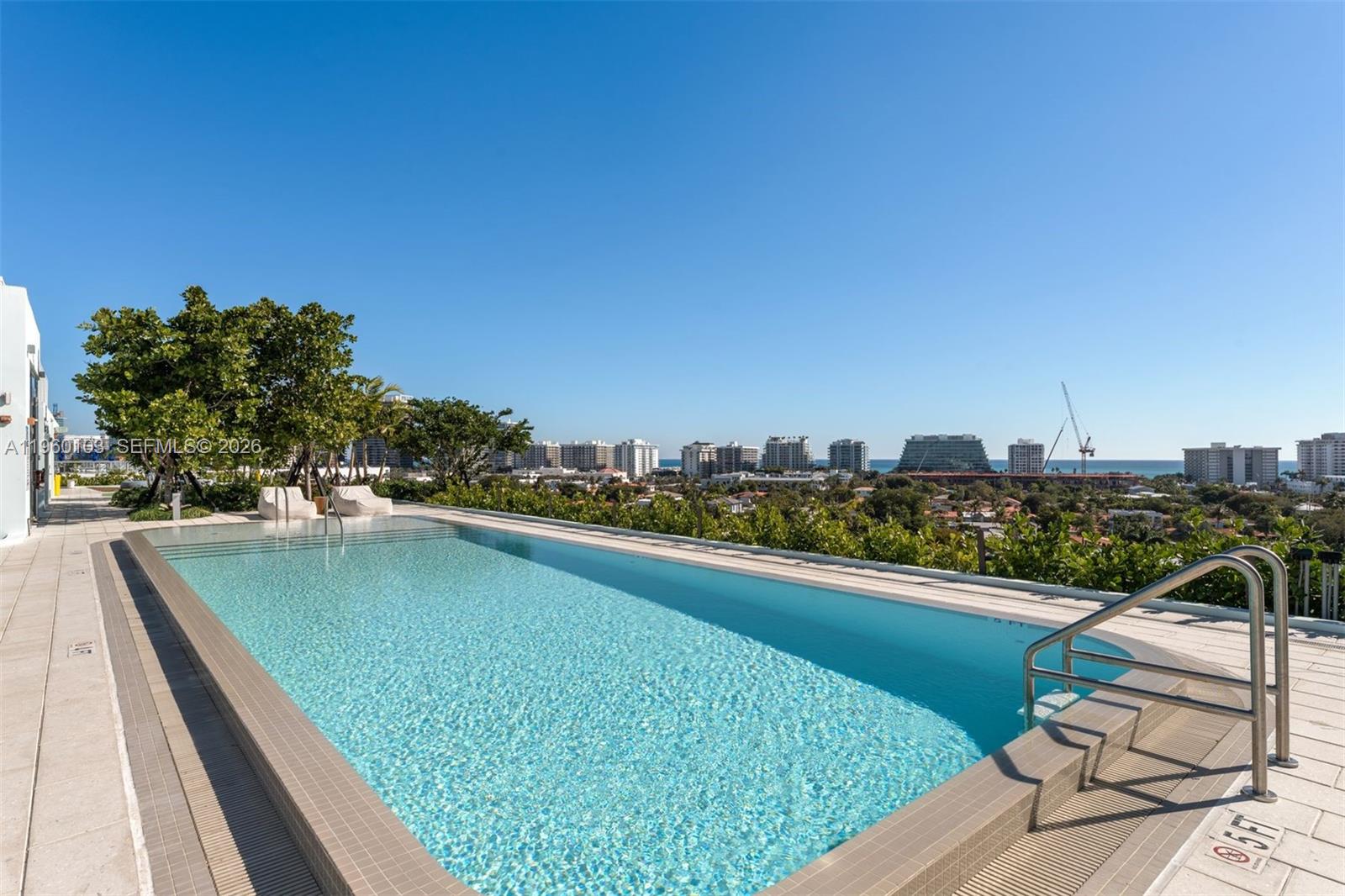 BAY HARBOR ISLAND - Residential