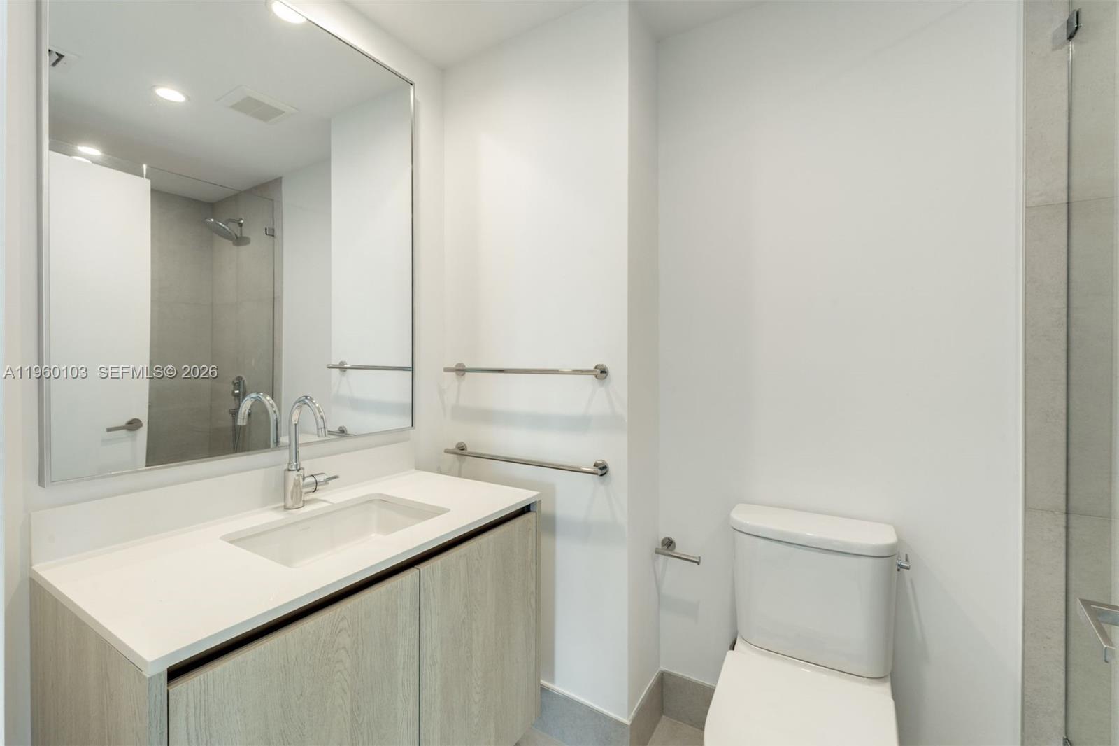 BAY HARBOR ISLAND - Residential