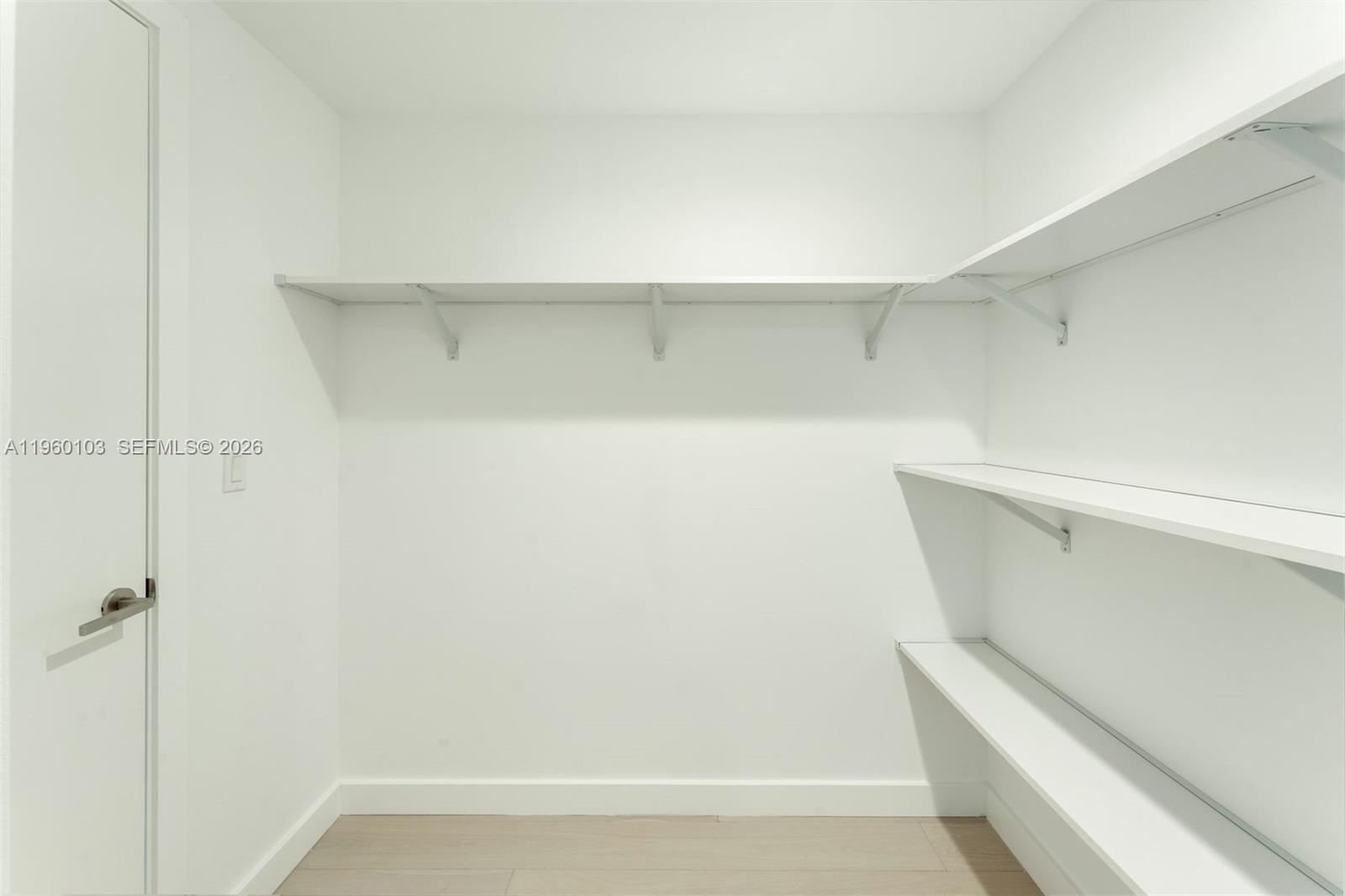 BAY HARBOR ISLAND - Residential