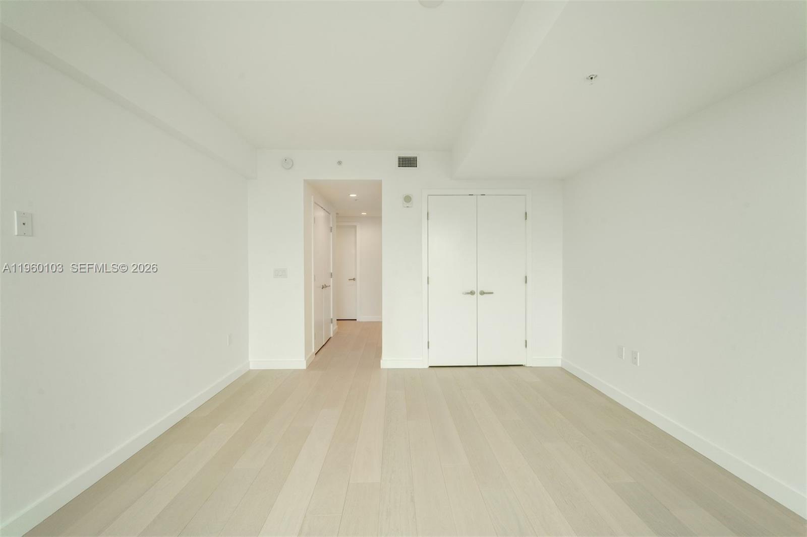 BAY HARBOR ISLAND - Residential