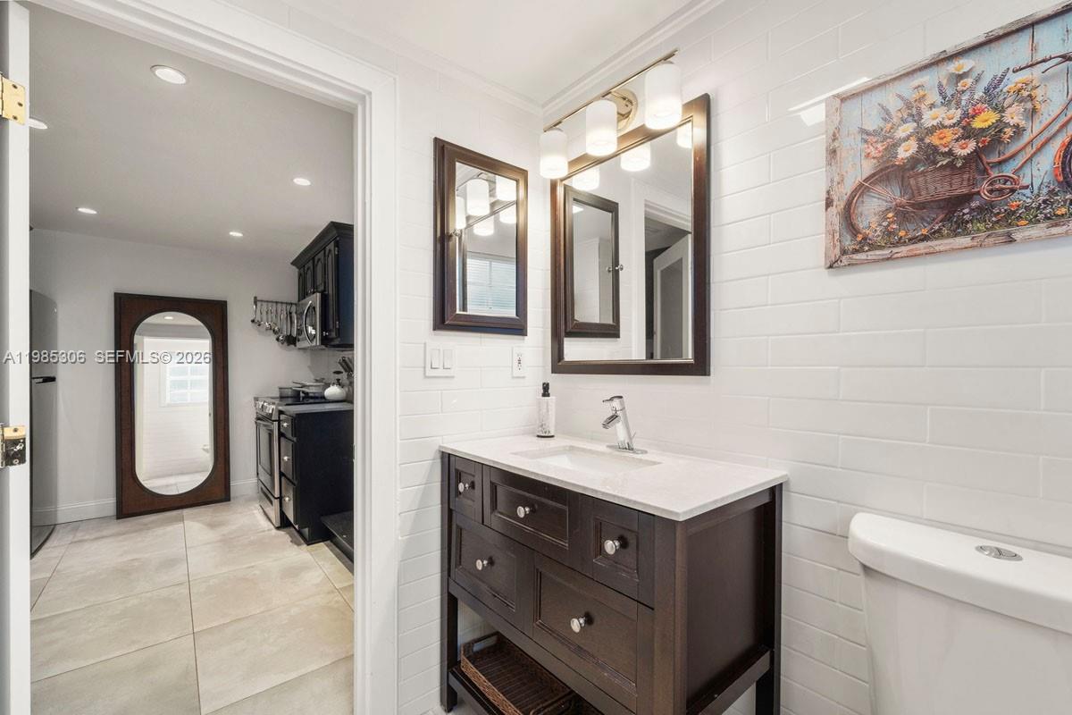 BILTMORE SUB - Residential Lease