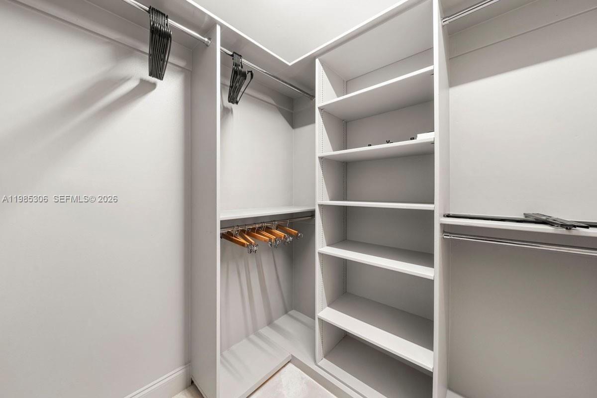 BILTMORE SUB - Residential Lease