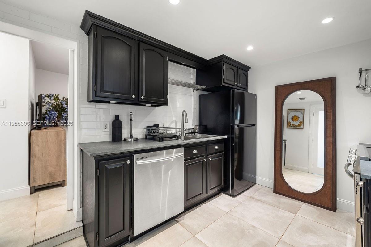 BILTMORE SUB - Residential Lease