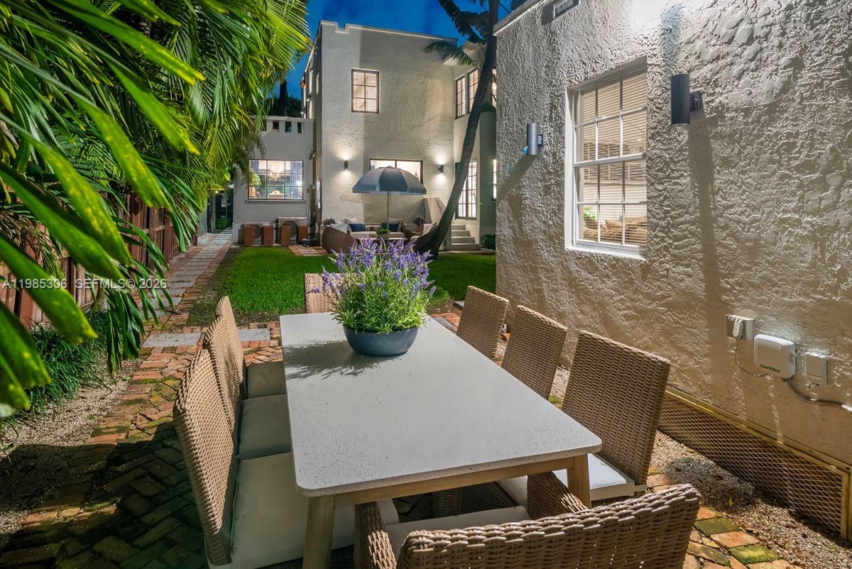 BILTMORE SUB - Residential Lease