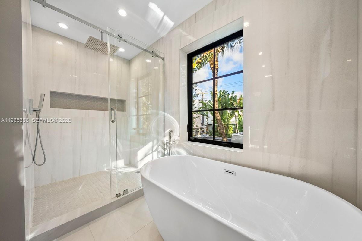 BILTMORE SUB - Residential Lease