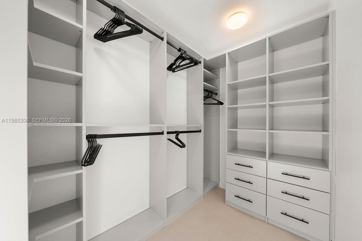 BILTMORE SUB - Residential Lease