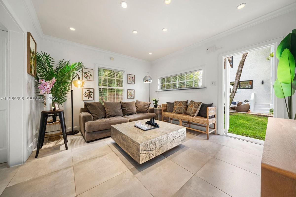 BILTMORE SUB - Residential Lease