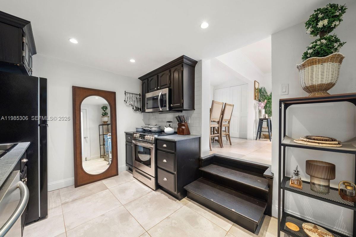 BILTMORE SUB - Residential Lease