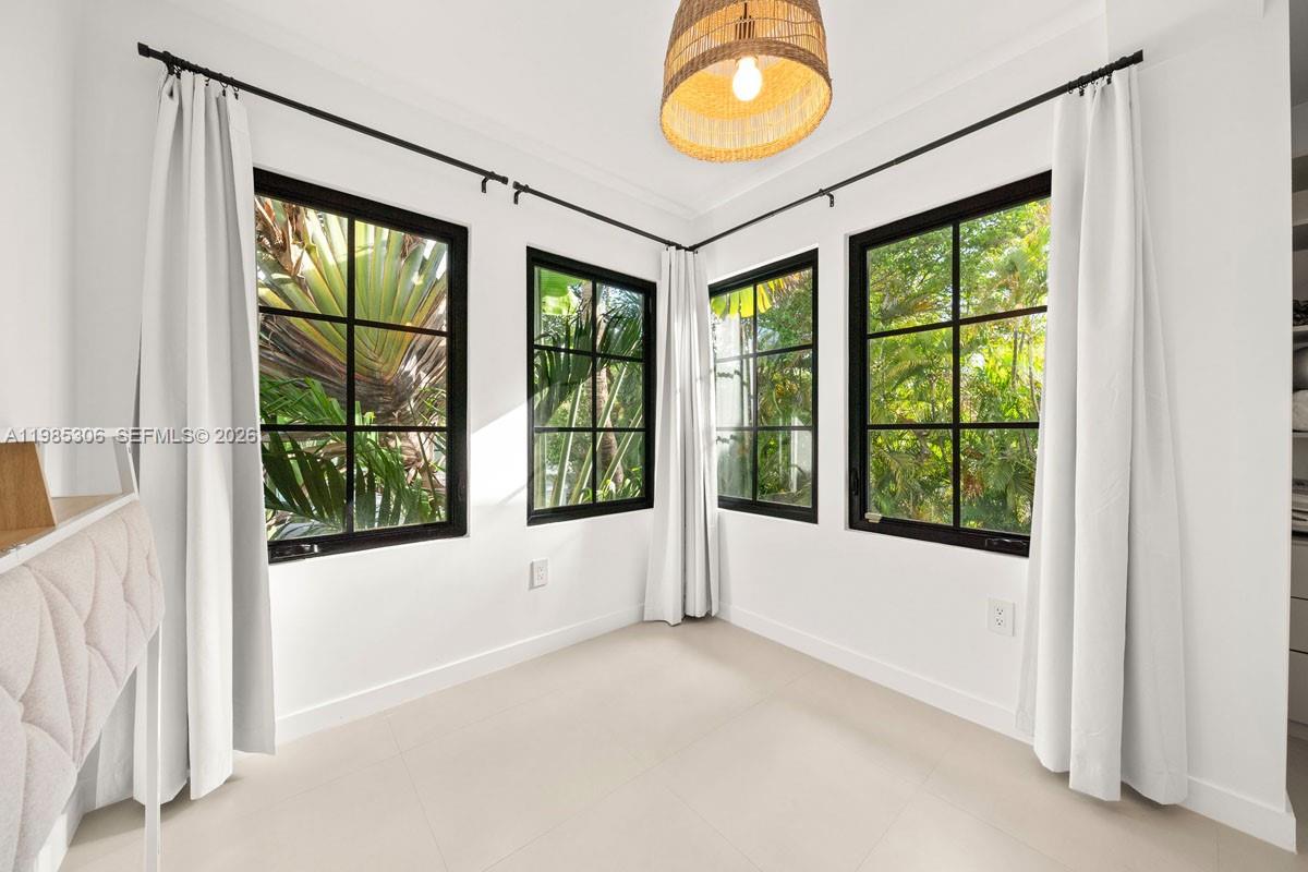 BILTMORE SUB - Residential Lease