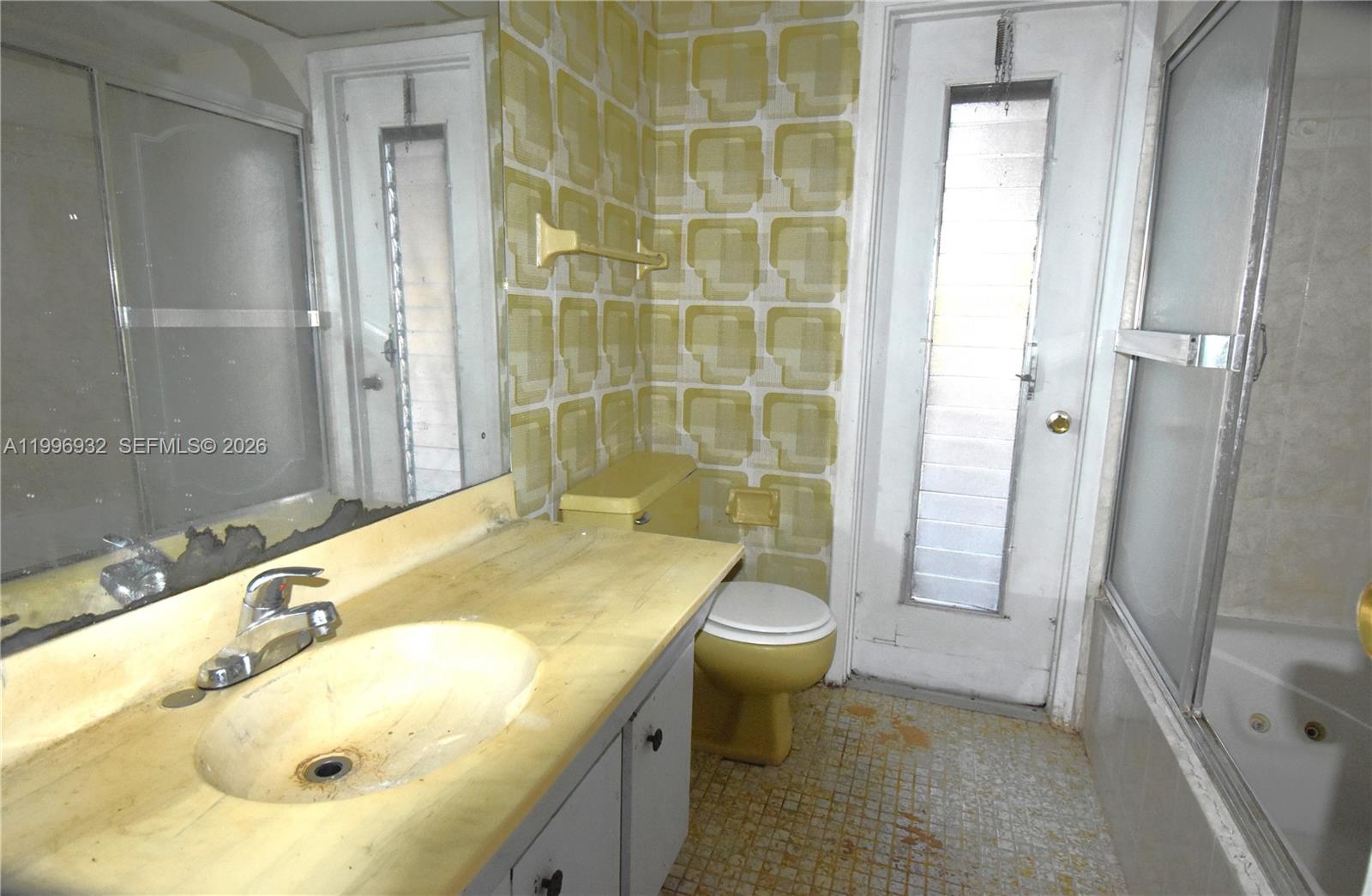 SUNRISE GOLF VILLAGE SEC - Residential