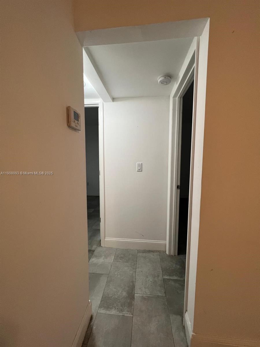 NORTHERN BLVD TRACK - Residential Lease