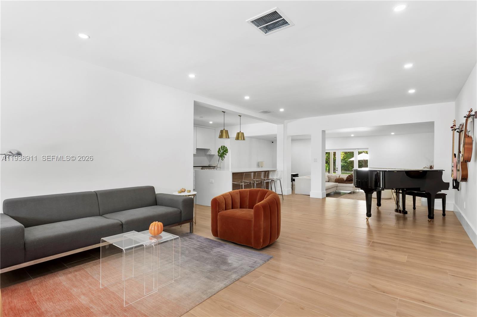 SUNSET ADDN - Residential Lease