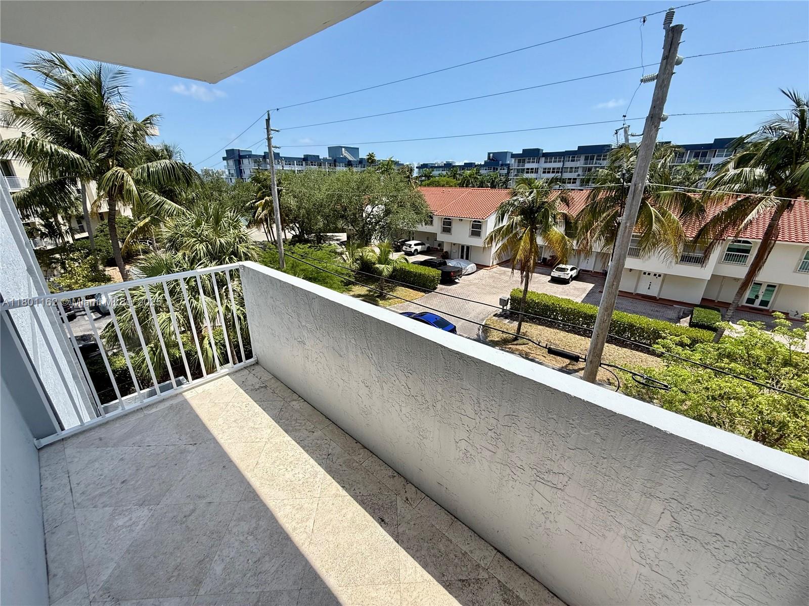 EASTERN PARKVIEW CONDO - Residential