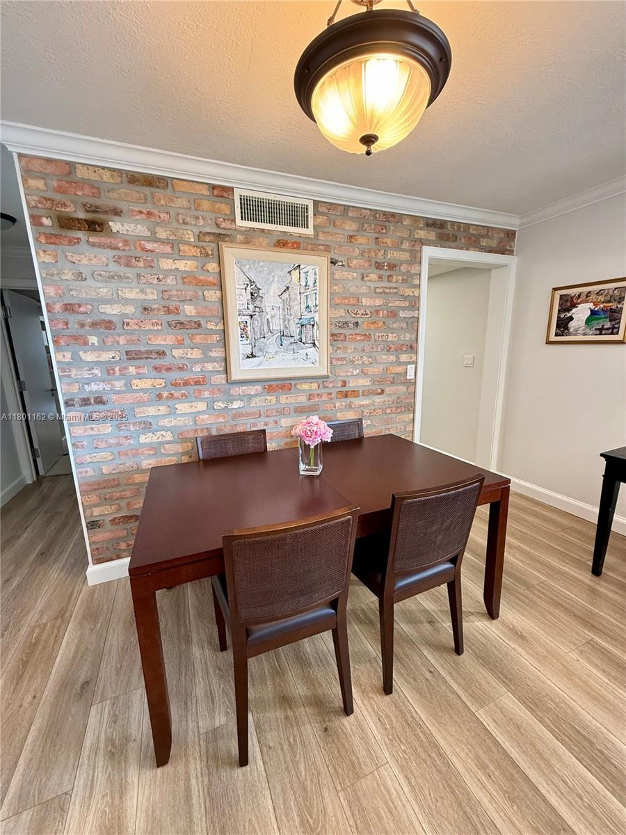 EASTERN PARKVIEW CONDO - Residential