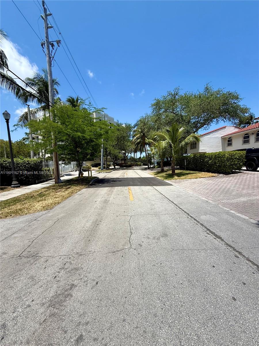 EASTERN PARKVIEW CONDO - Residential