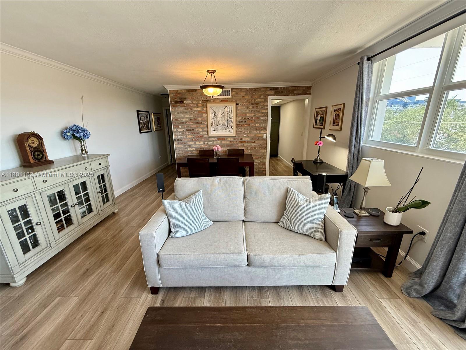 EASTERN PARKVIEW CONDO - Residential