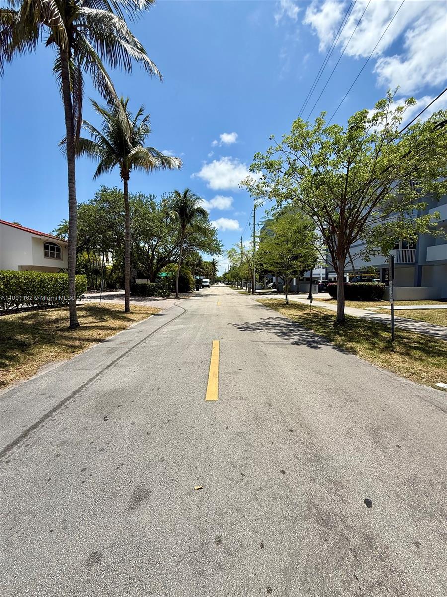EASTERN PARKVIEW CONDO - Residential