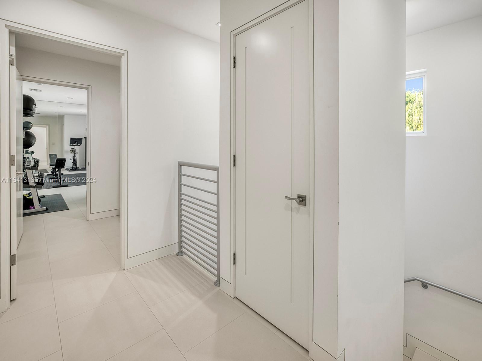 WARWICK MANOR 1ST ADDN - Residential