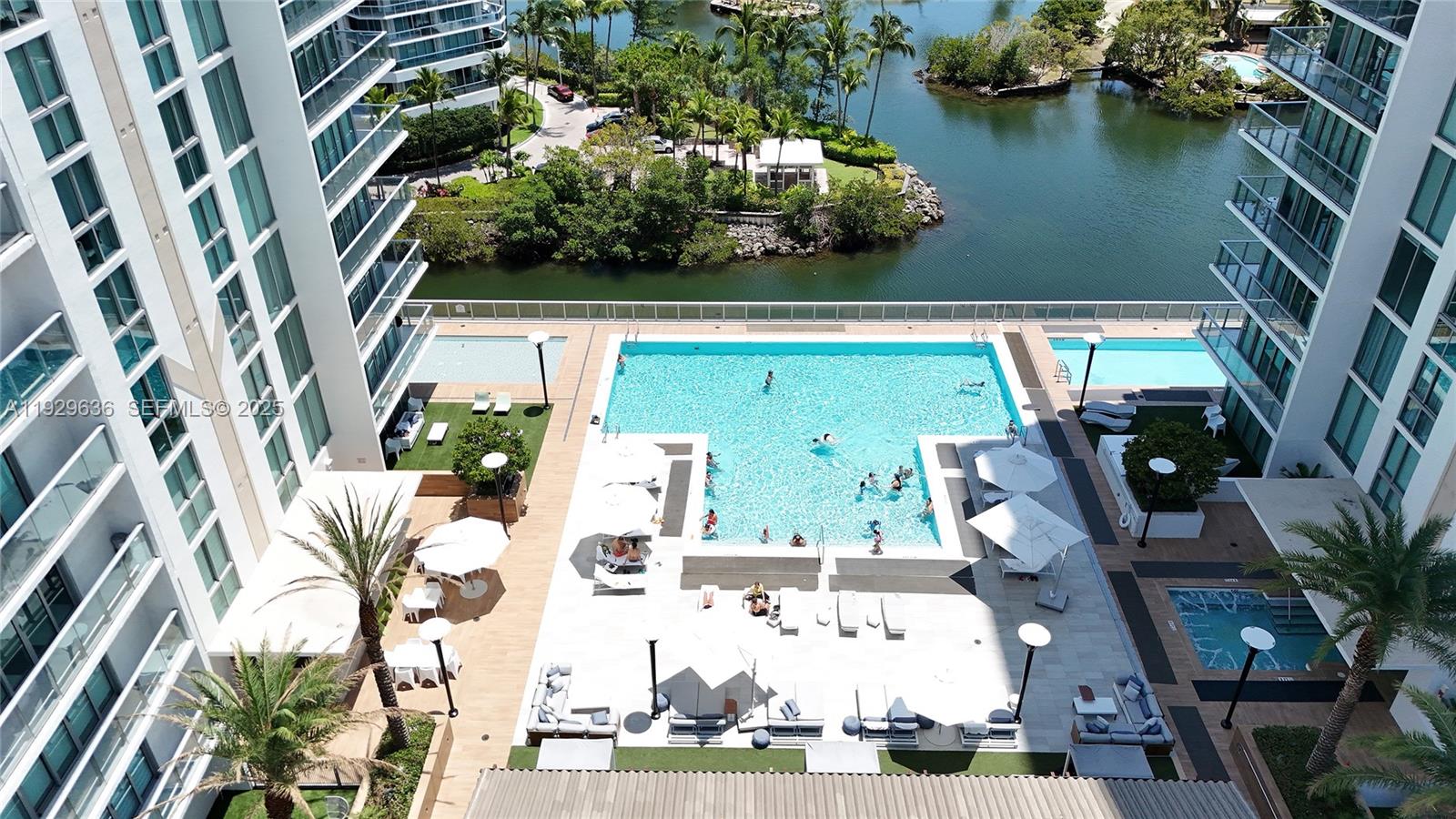 PARQUE TOWERS CONDO - Residential Lease