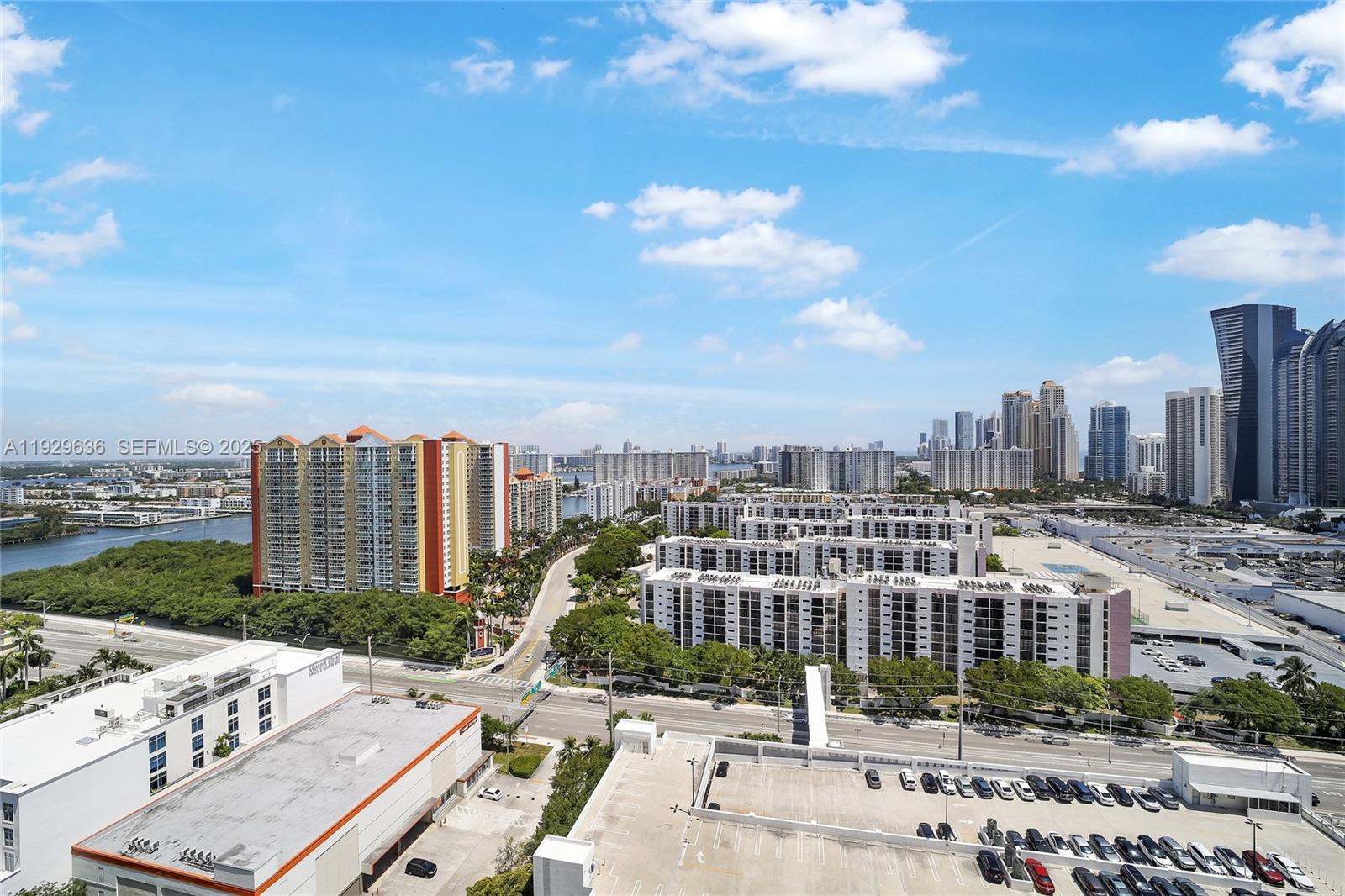 PARQUE TOWERS CONDO - Residential Lease